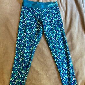 Nike Pro Dri Fit patterned leggings